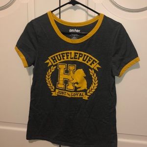 Hufflepuff logo tee